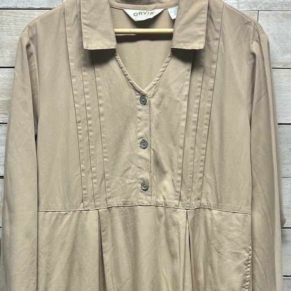 Orvis Shirt Dress Large Beige Long Sleeve Midi Half Button Pintuck Pockets USA - Picture 4 of 10